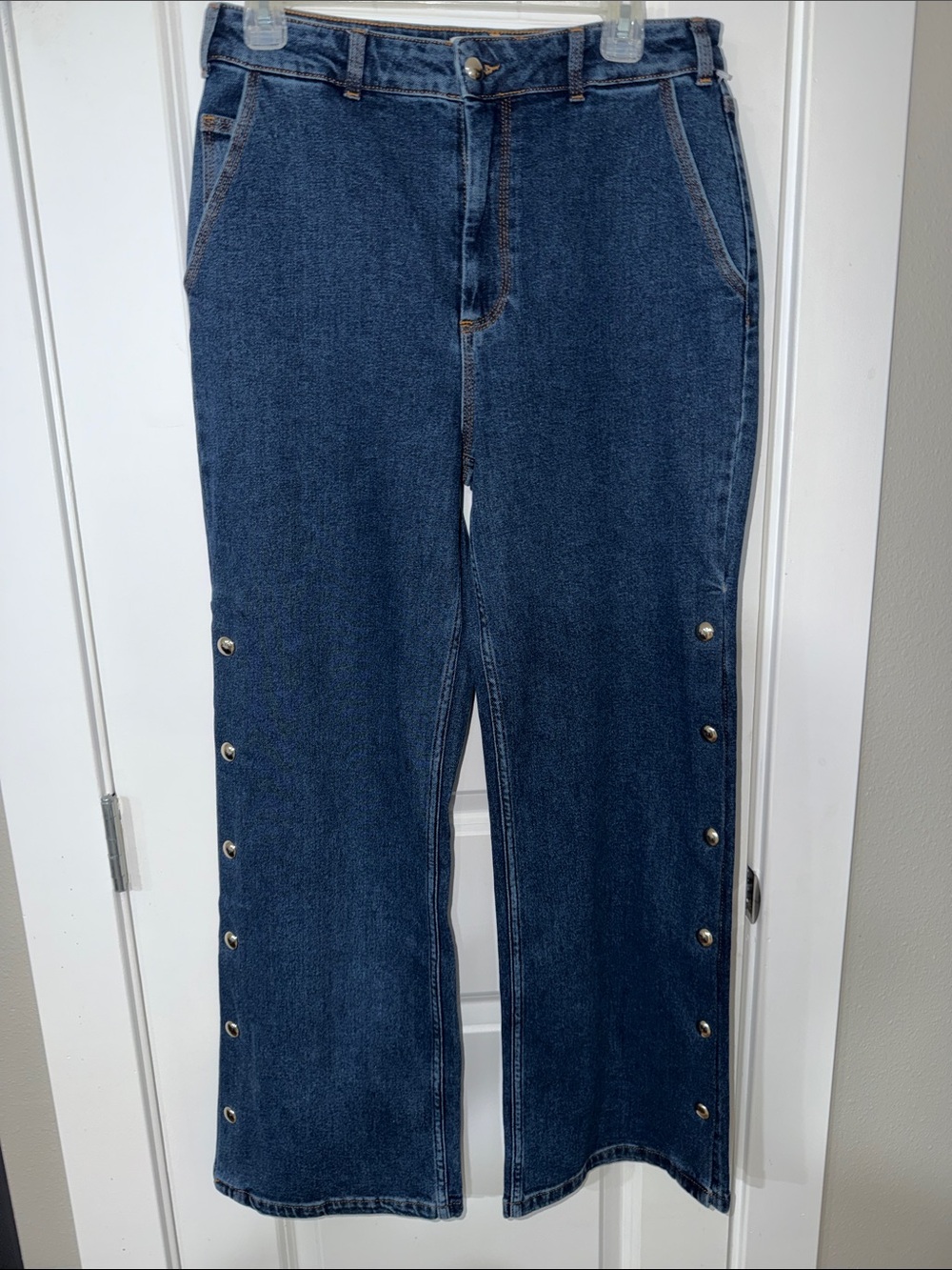 Wide-Leg Dark Blue Snap-Accent Exquise Women's Jeans